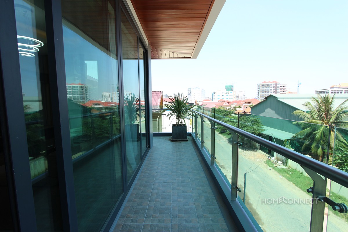 Contemporary 2 Bedroom Apartment For Rent In Toul Kork | Phnom Penh Real Estate