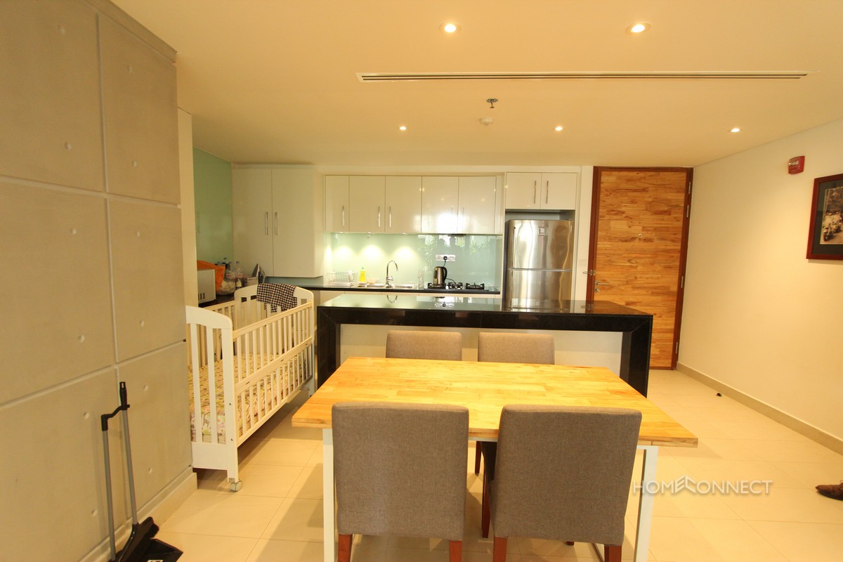 Modern 2 Bedroom Apartment For Rent Close to Independence Monument | Phnom Penh Real Estate