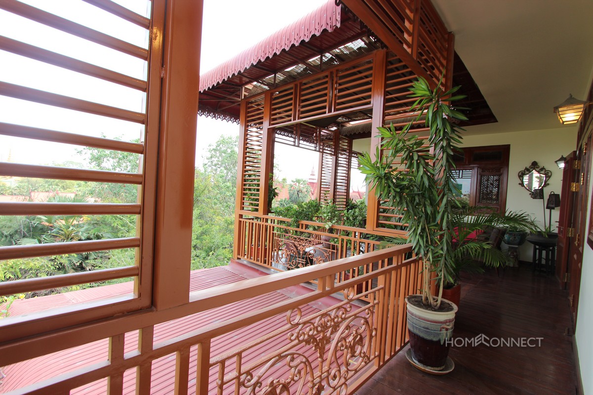 Traditional 2 Bedroom Apartment Near National Museum | Phnom Penh Real Estate