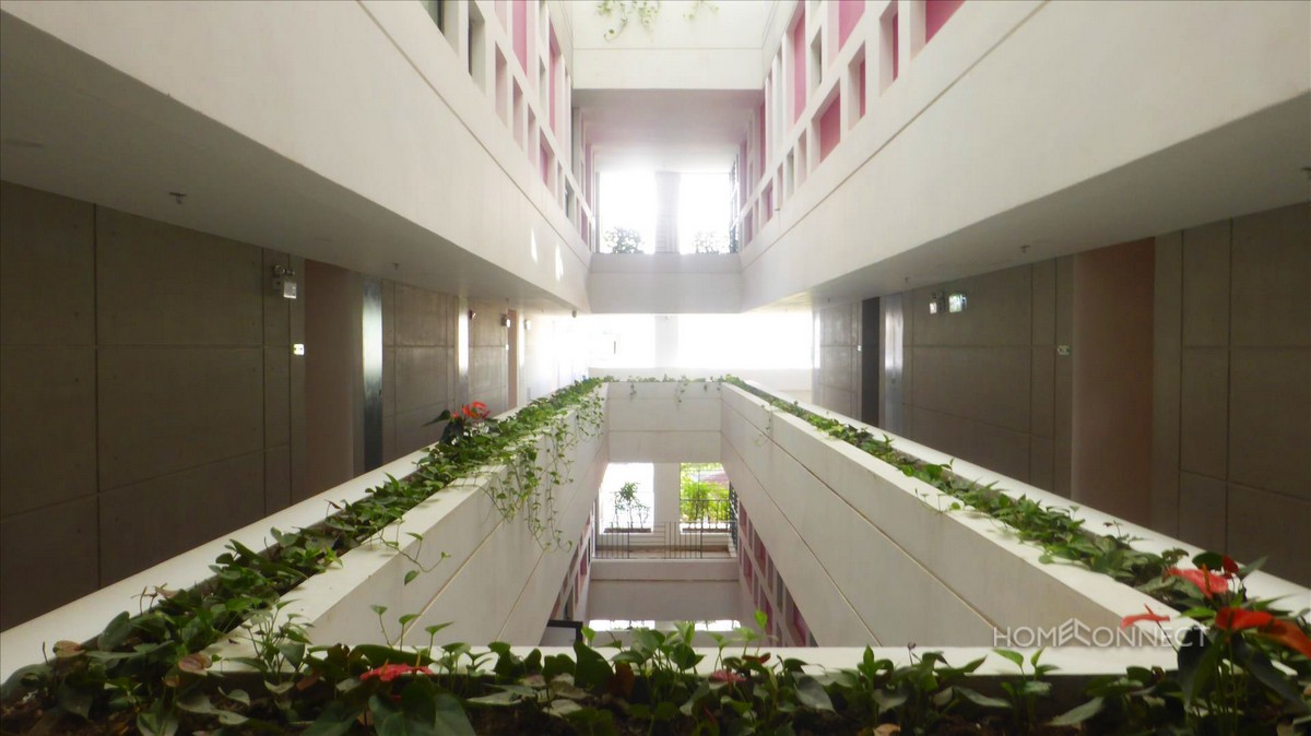 Modern 2 Bedroom Apartment For Rent Close to Independence Monument | Phnom Penh Real Estate