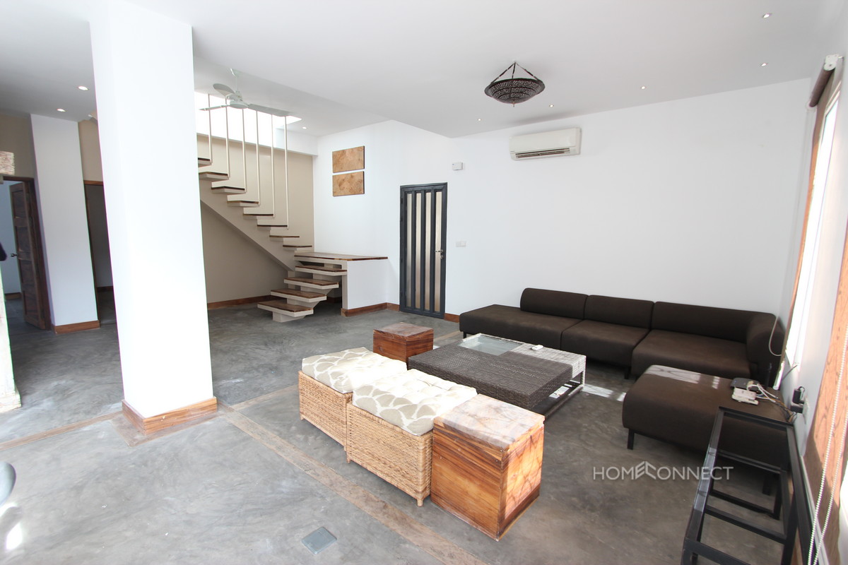 Huge Terrace 3 Bedroom Western Apartment in 7 Makara | Phnom Penh Real Estate