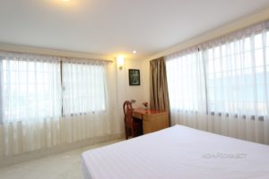 Private Balcony 1 Bedroom Near Royal Palace | Phnom Penh Real Estate
