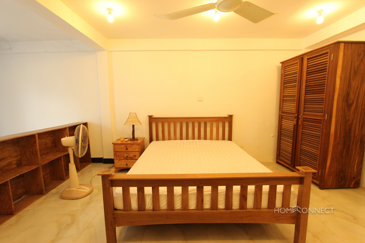 Western Style 1 Bedroom Located Close to Russian Market | Phnom Penh Real estate