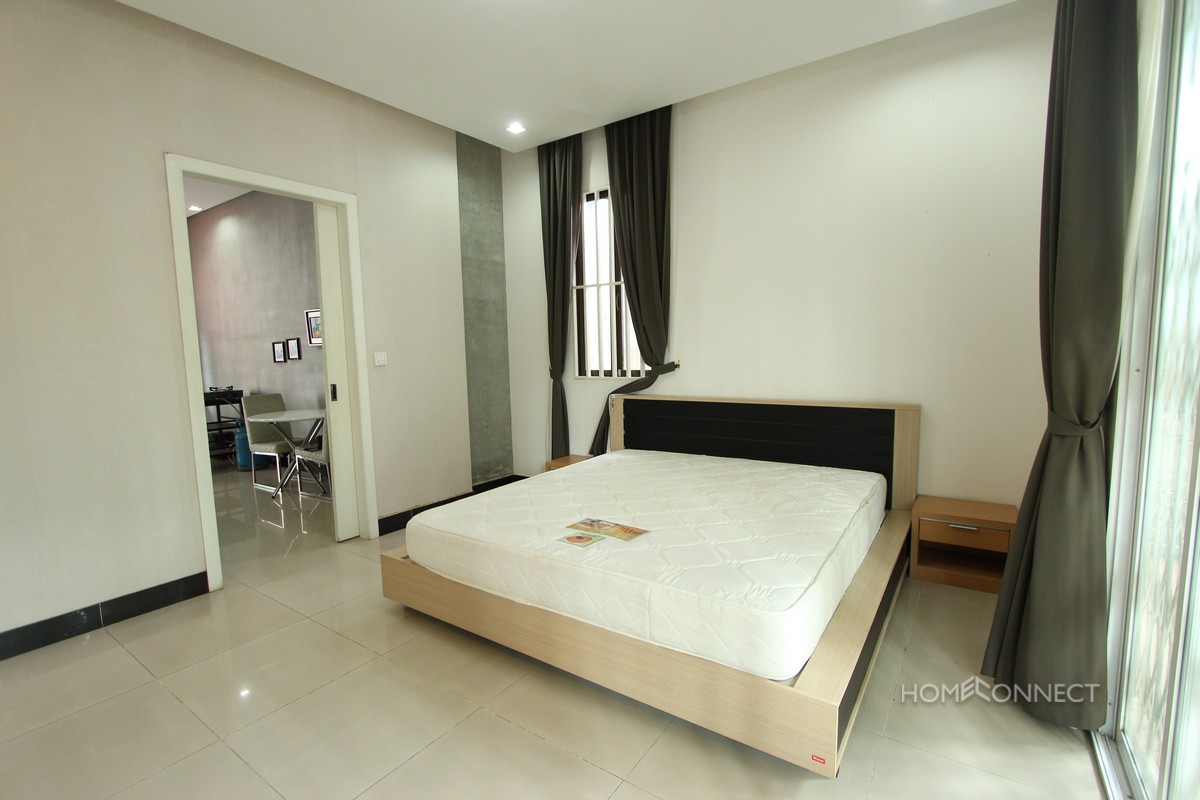 Central 1 Bedroom Apartment in BKK1 | Phnom Penh Real Estate