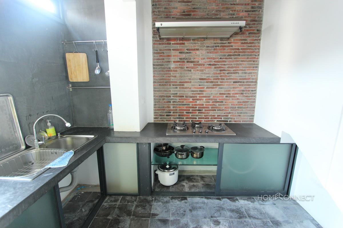 Private Terrace 3 Bedroom Near Riverside | Phnom Penh Real Estate