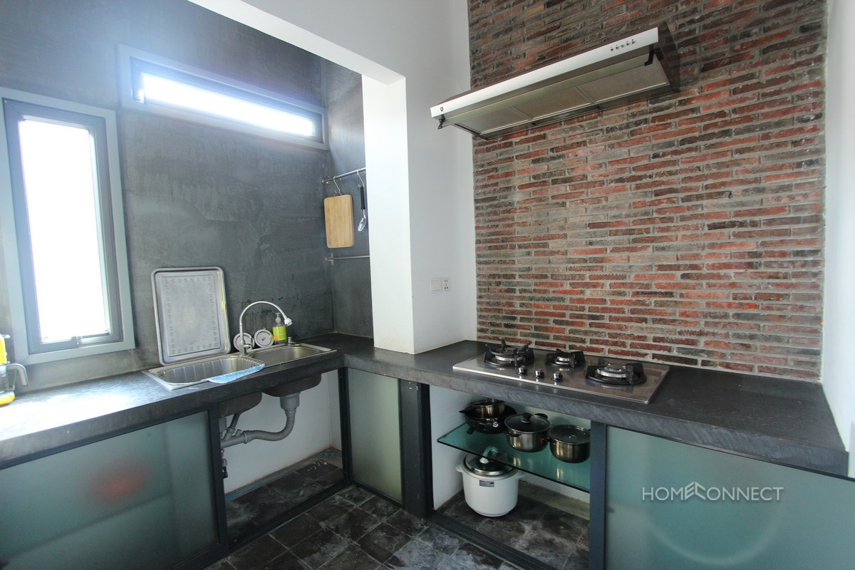 Private Terrace 3 Bedroom Near Riverside | Phnom Penh Real Estate