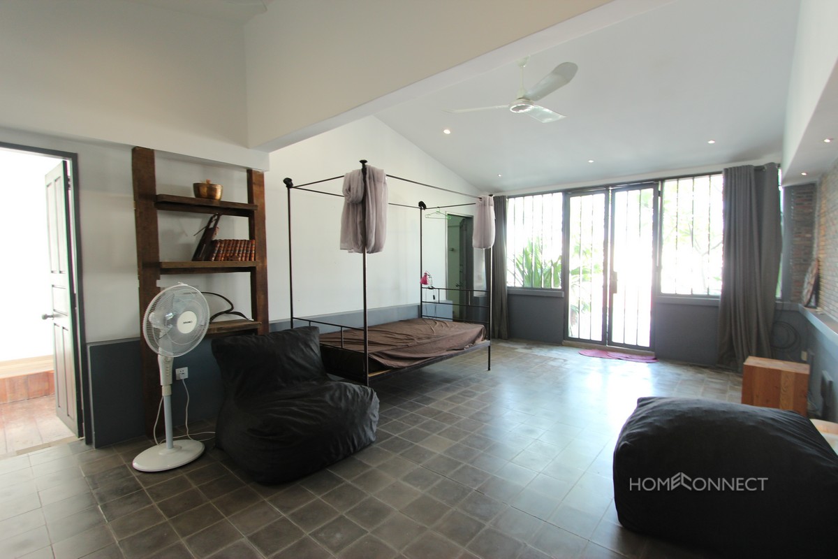 Private Terrace 3 Bedroom Near Riverside | Phnom Penh Real Estate