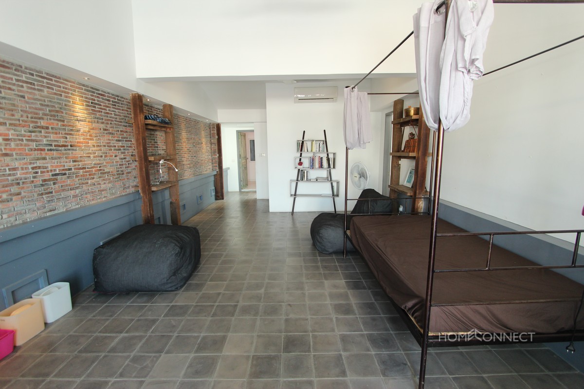 Private Terrace 3 Bedroom Near Riverside | Phnom Penh Real Estate