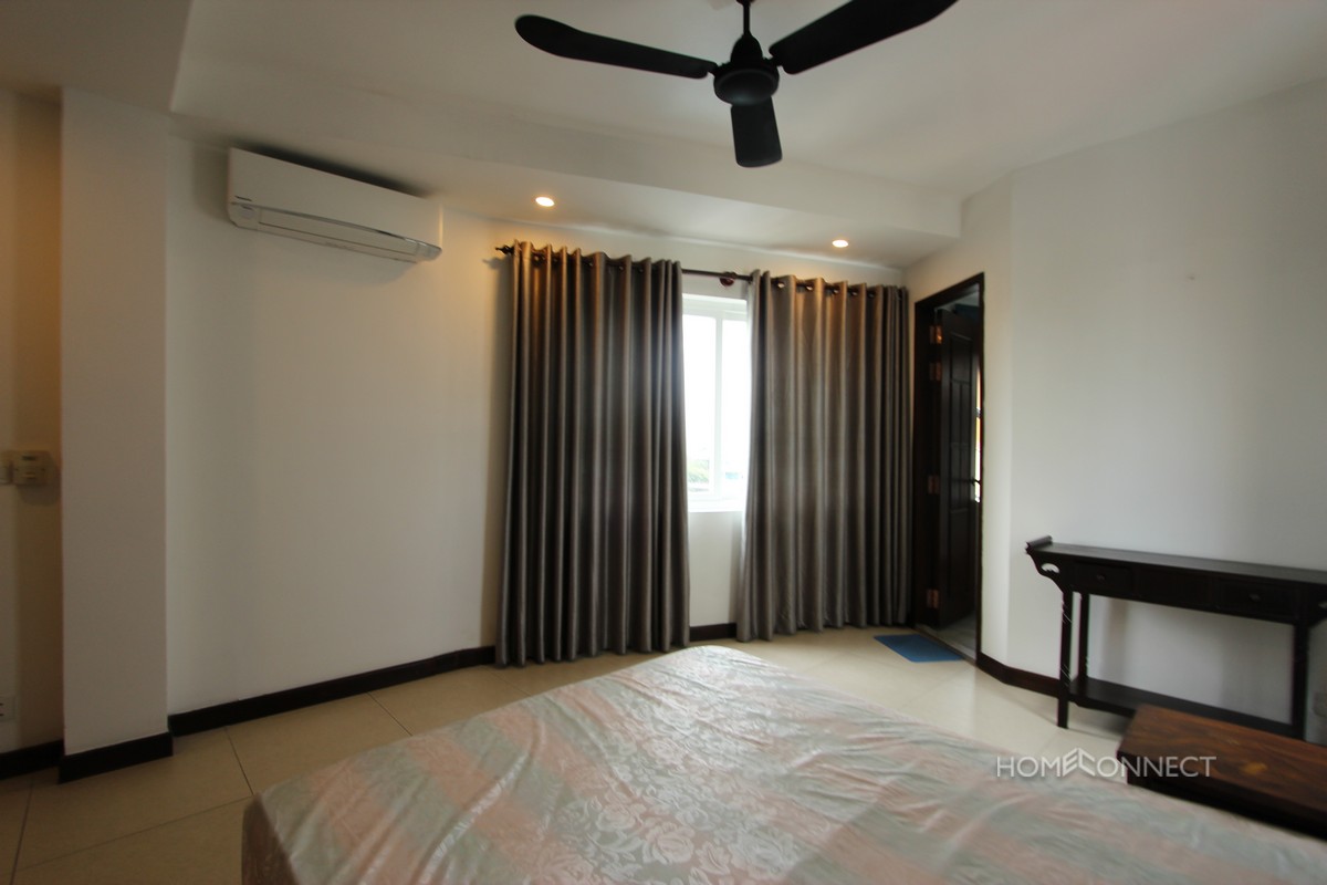 Bright Western Style 2 Bedroom Near Independence Monument | Phnom Penh Real Estate