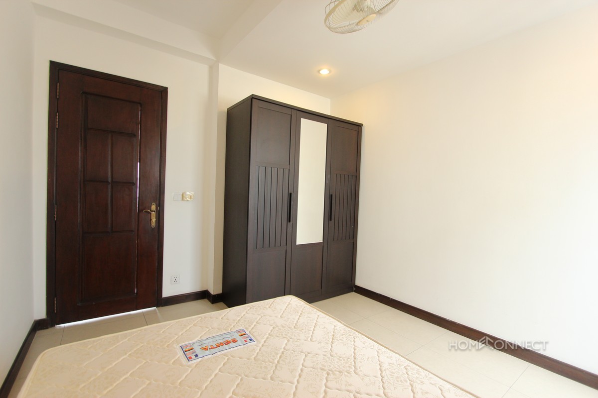 Bright Western Style 2 Bedroom Near Independence Monument | Phnom Penh Real Estate