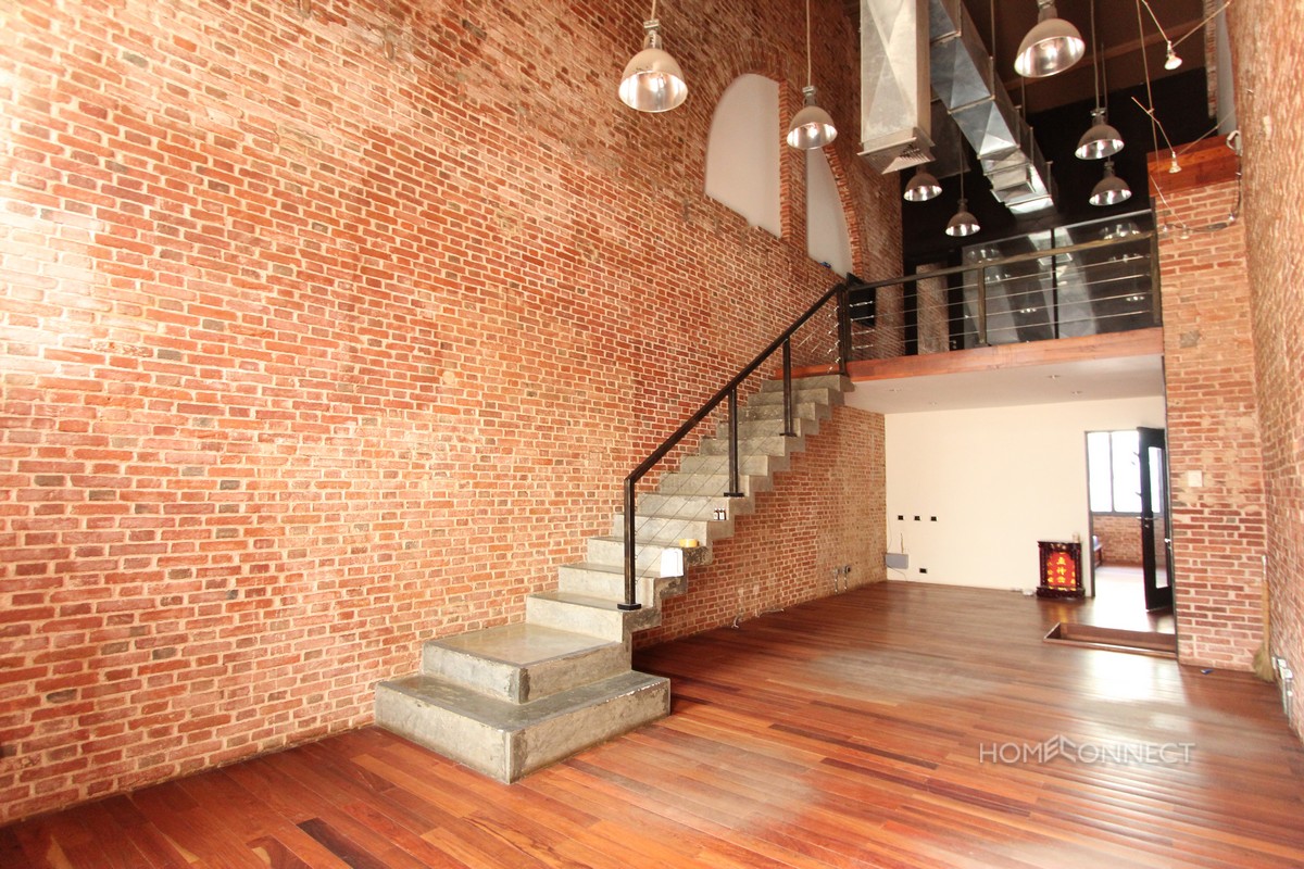 Western Loft 2 Bedroom Apartment in Daun Penh | Phnom Penh Real Estate