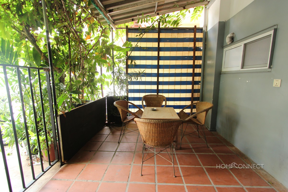 Avant Garde 2 Bedroom Close to Royal Palace | Phnom Penh Real Estate