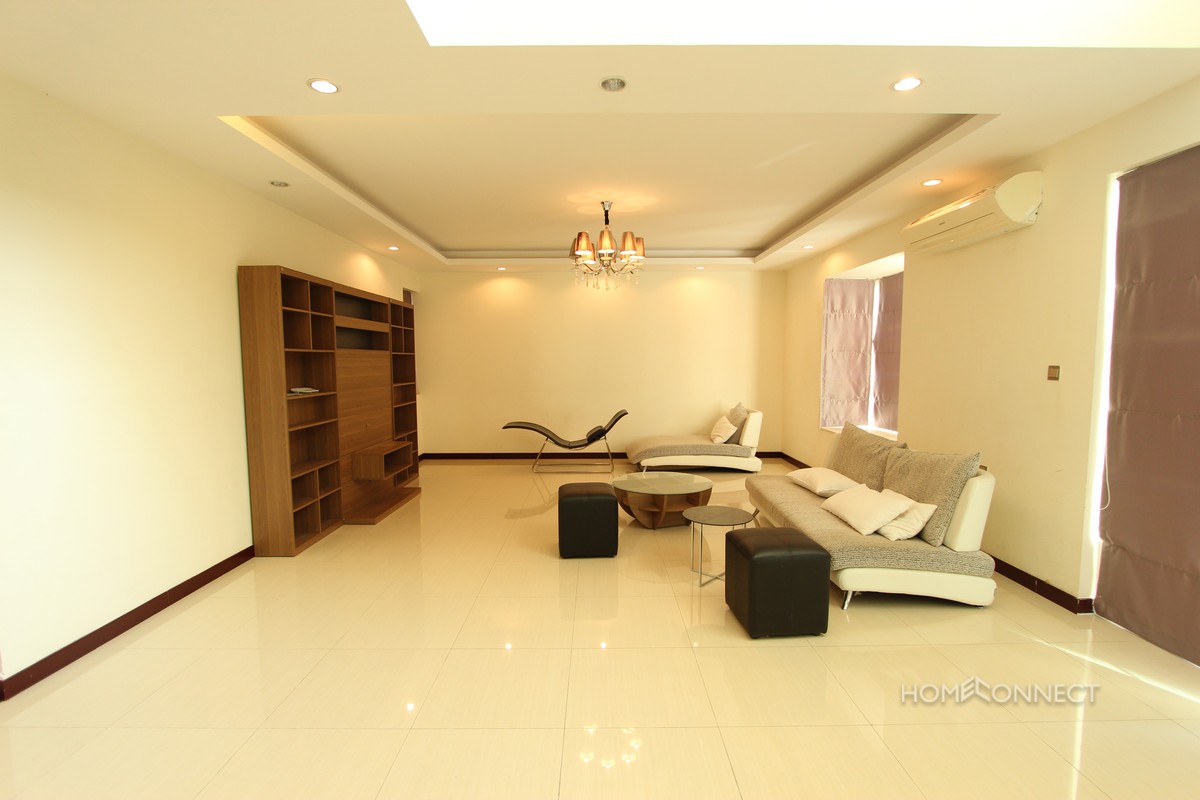 Family Sized 6 Bedroom Duplex Near Aeon Mall | Phnom Penh Real Estate