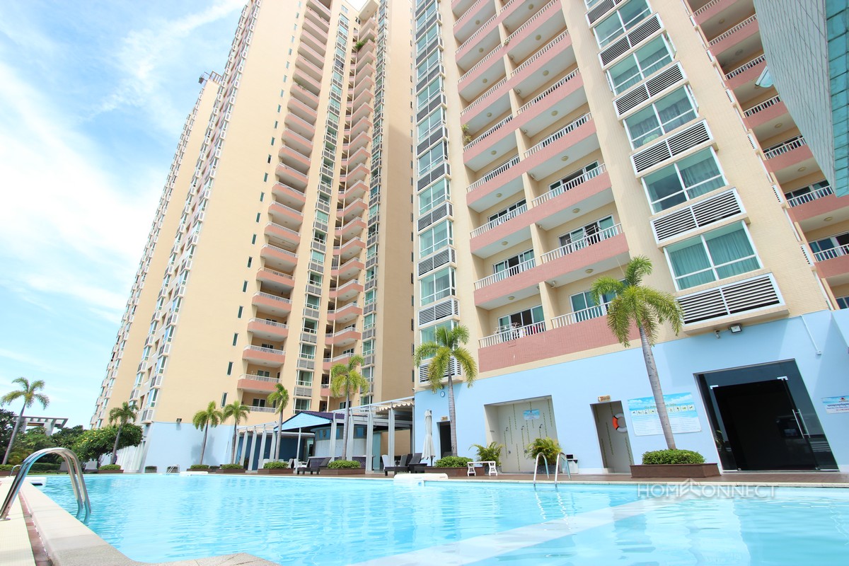 Family Sized 6 Bedroom Duplex Near Aeon Mall | Phnom Penh Real Estate